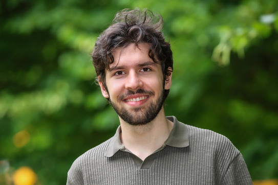 Picture of David Gutnikov.