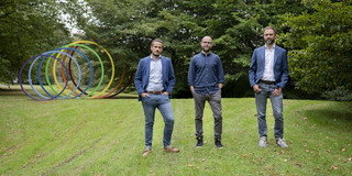 Pcture of Dr. Giovanni Zamborlini, Henning Sturmeit and Prof. Mirko Cinchetti at the physic department of TU Dortmund.